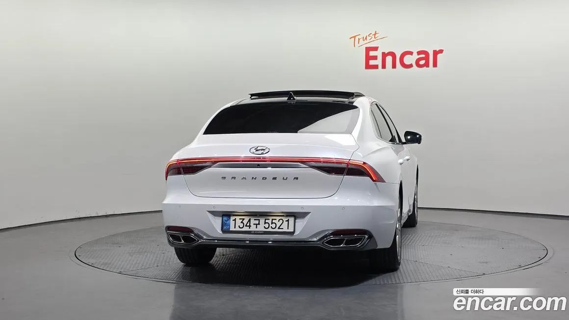 Hyundai Grandeur 2022 из KR, фото 8