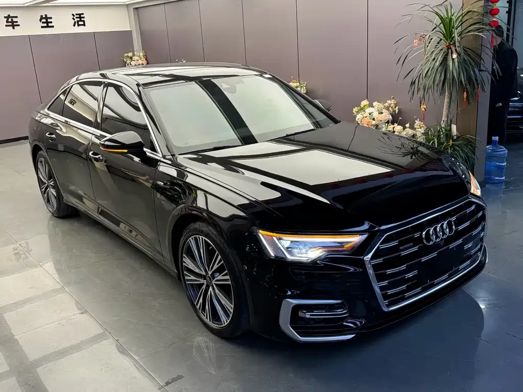 Audi A6L 2023 из CN, фото 3