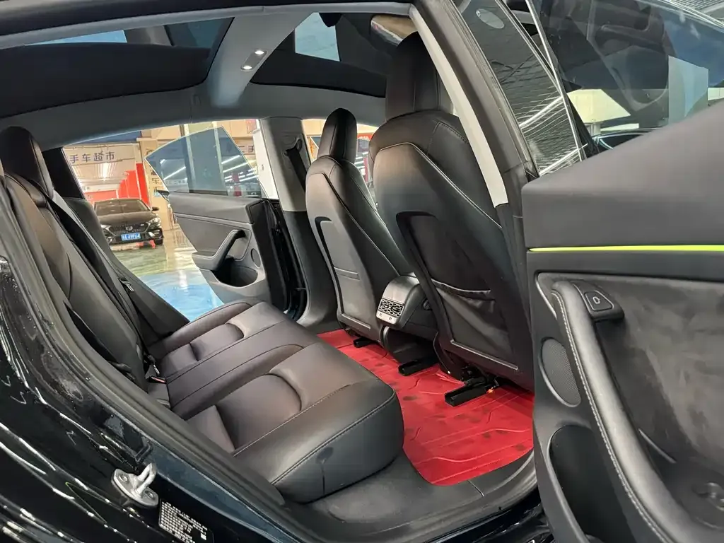 Tesla Model 3 2023 из CN, фото 7