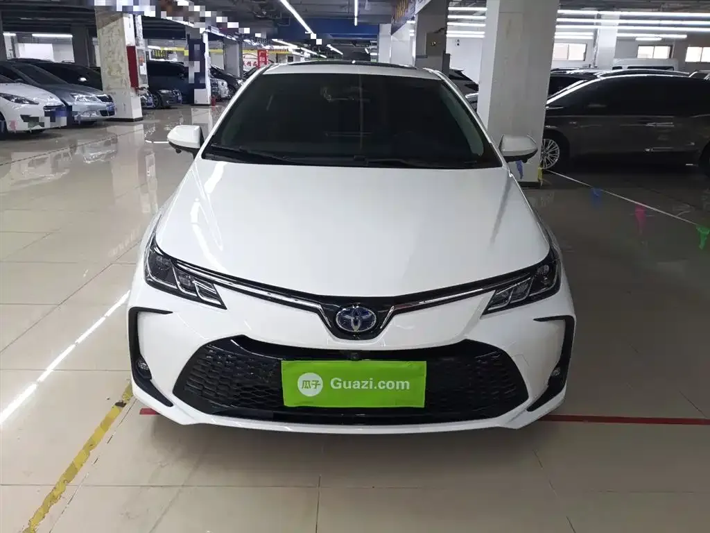 Toyota Corolla 2023 из CN, фото 3