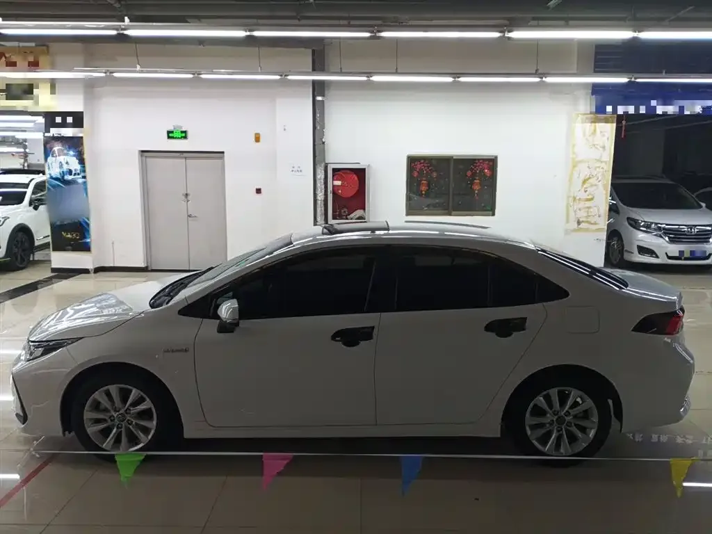 Toyota Corolla 2023 из CN, фото 5