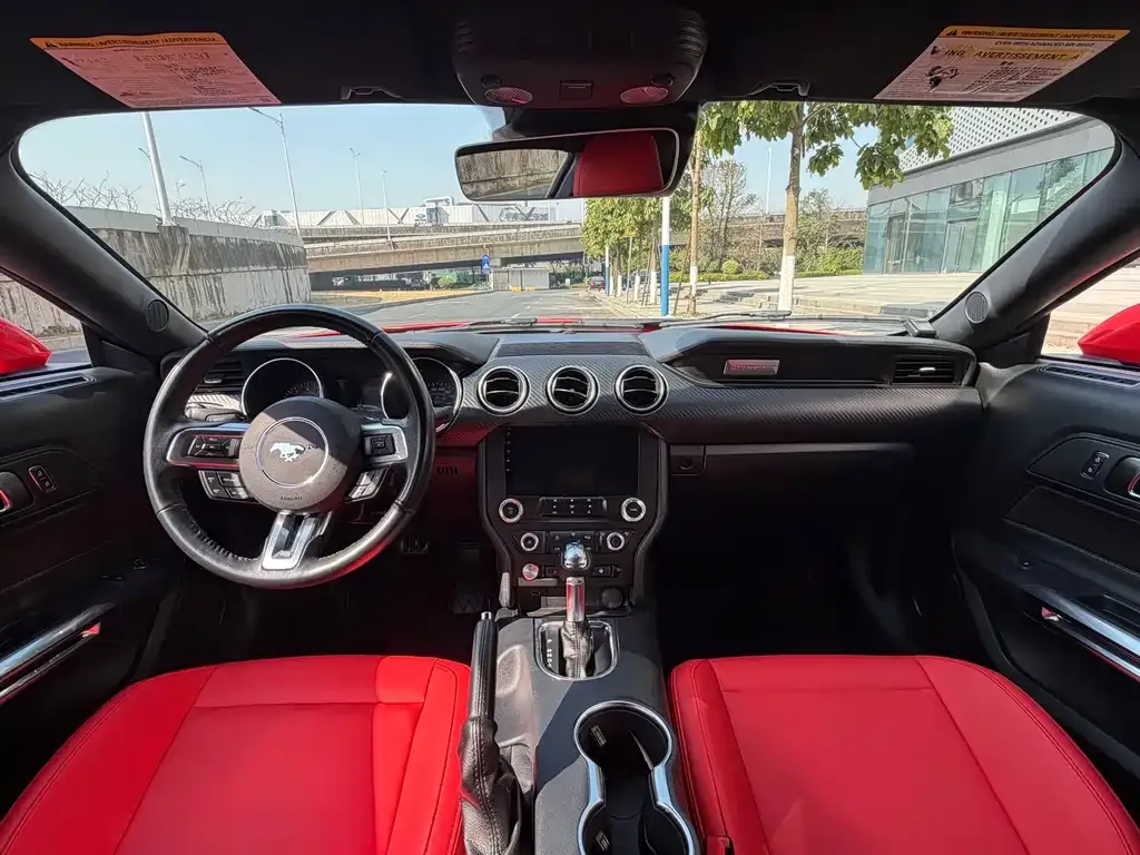 Ford Mustang 2023 из CN, фото 7