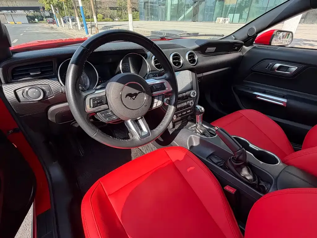 Ford Mustang 2023 из CN, фото 6