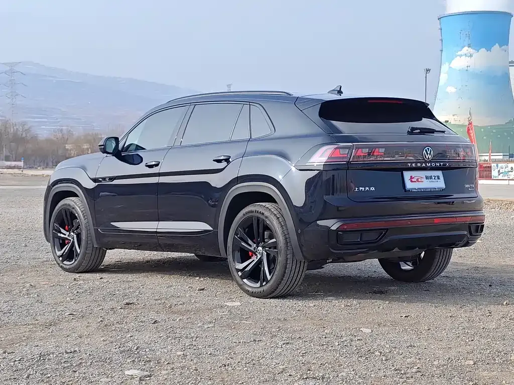 Volkswagen Teramont 2023 из CN, фото 10