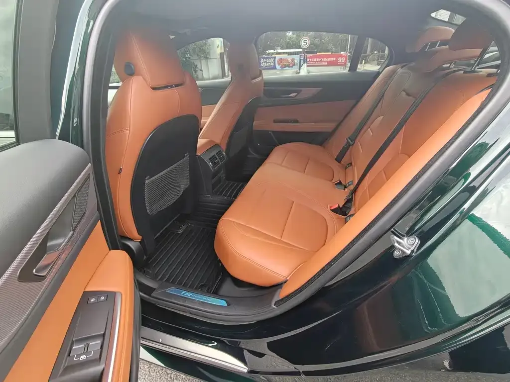 Jaguar XEL 2023 из CN, фото 6