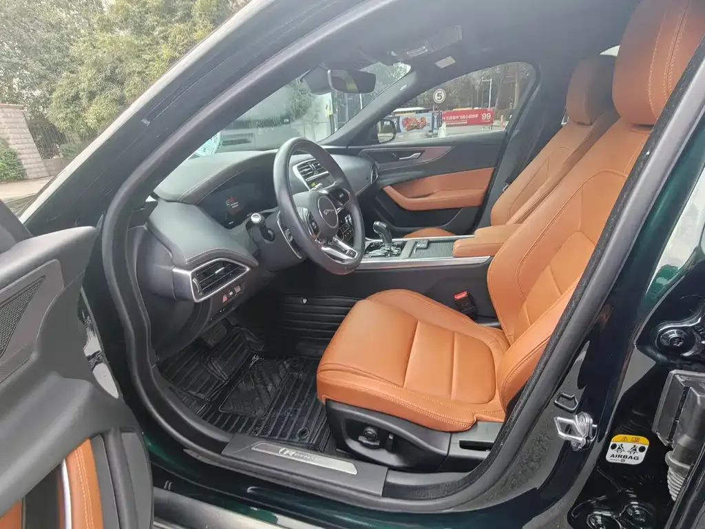 Jaguar XEL 2023 из CN, фото 7