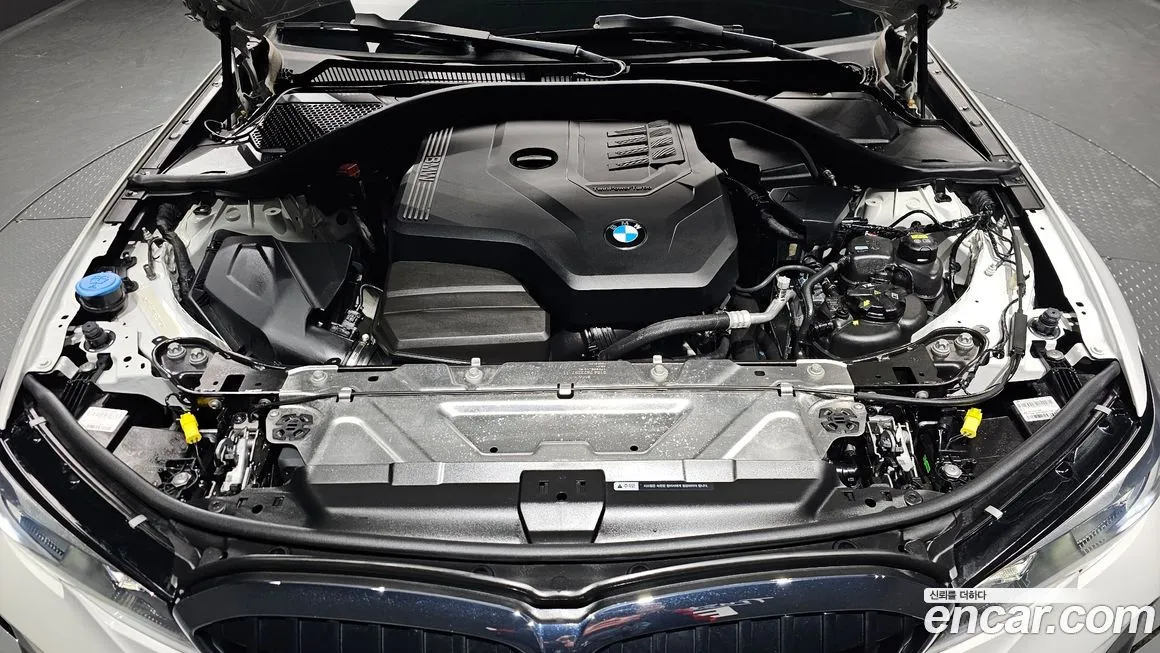 BMW 3-Series 2021 из KR, фото 4
