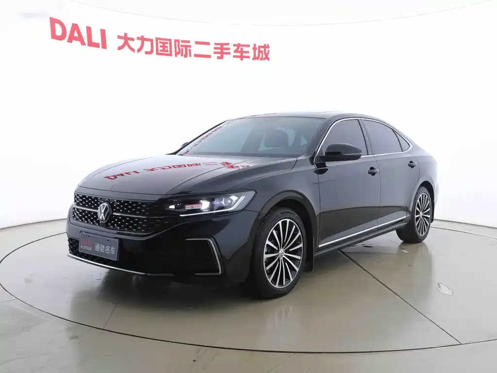 Volkswagen Passat 2025 из CN, фото 1