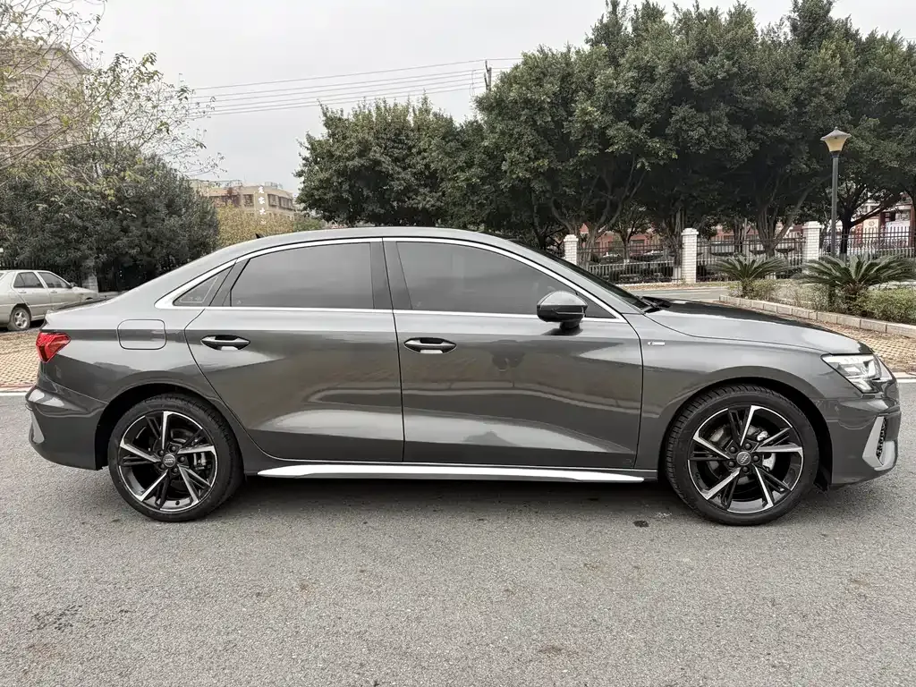 Audi A3 2022 из CN, фото 7