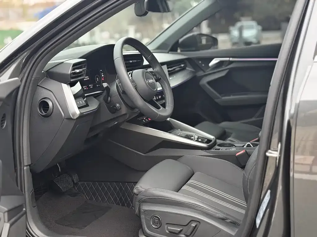 Audi A3 2022 из CN, фото 4
