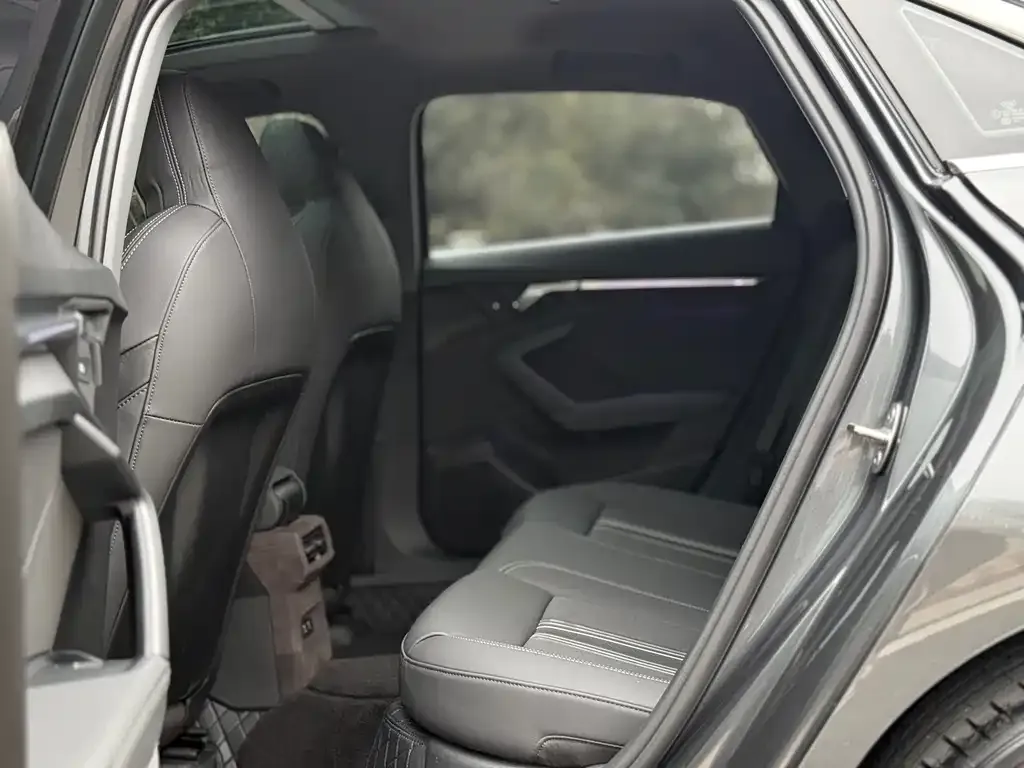 Audi A3 2022 из CN, фото 2