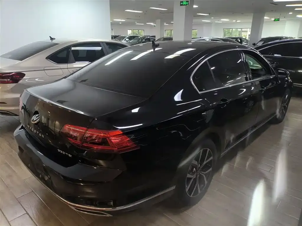 Volkswagen Magotan 2022 из CN, фото 7