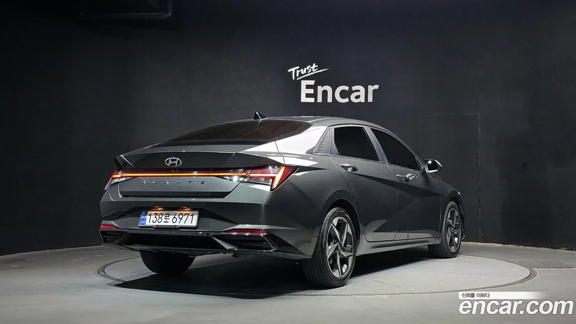 Hyundai AVANTE — фото 4