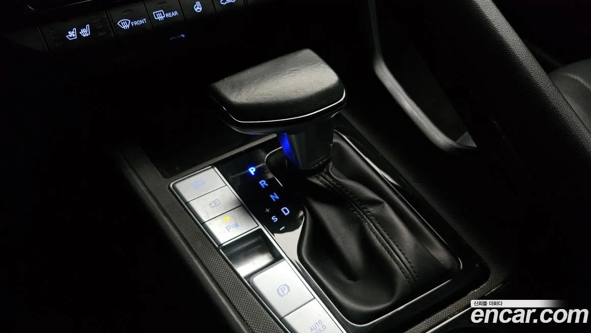 Hyundai AVANTE — фото 3