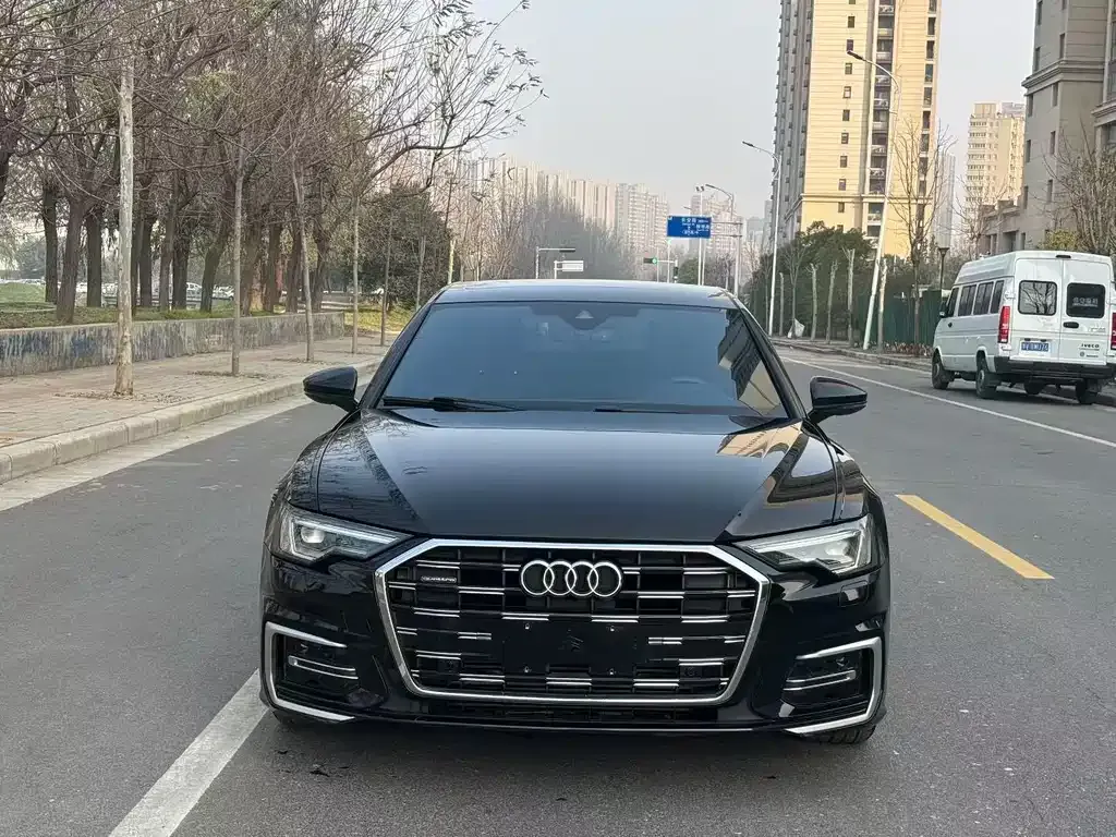 Audi A6L 2023 из CN, фото 3