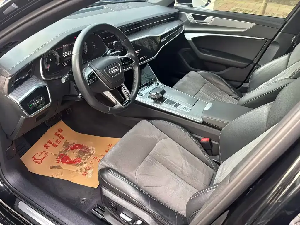 Audi A6L 2023 из CN, фото 4