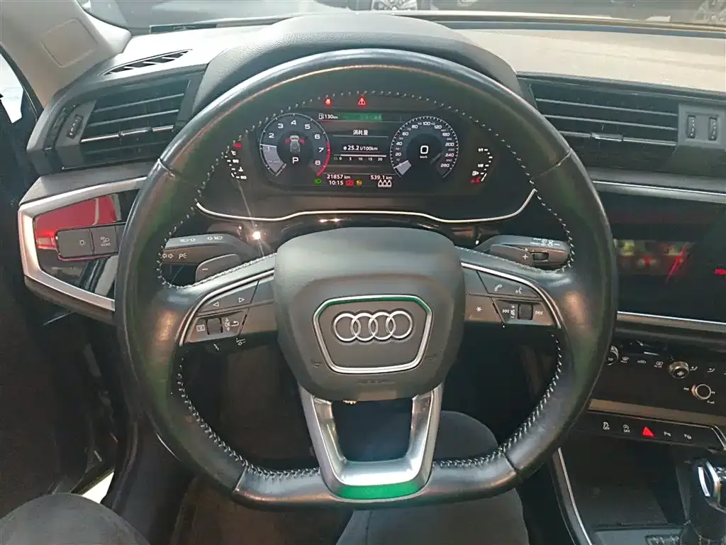Audi Q3 2021 из CN, фото 9