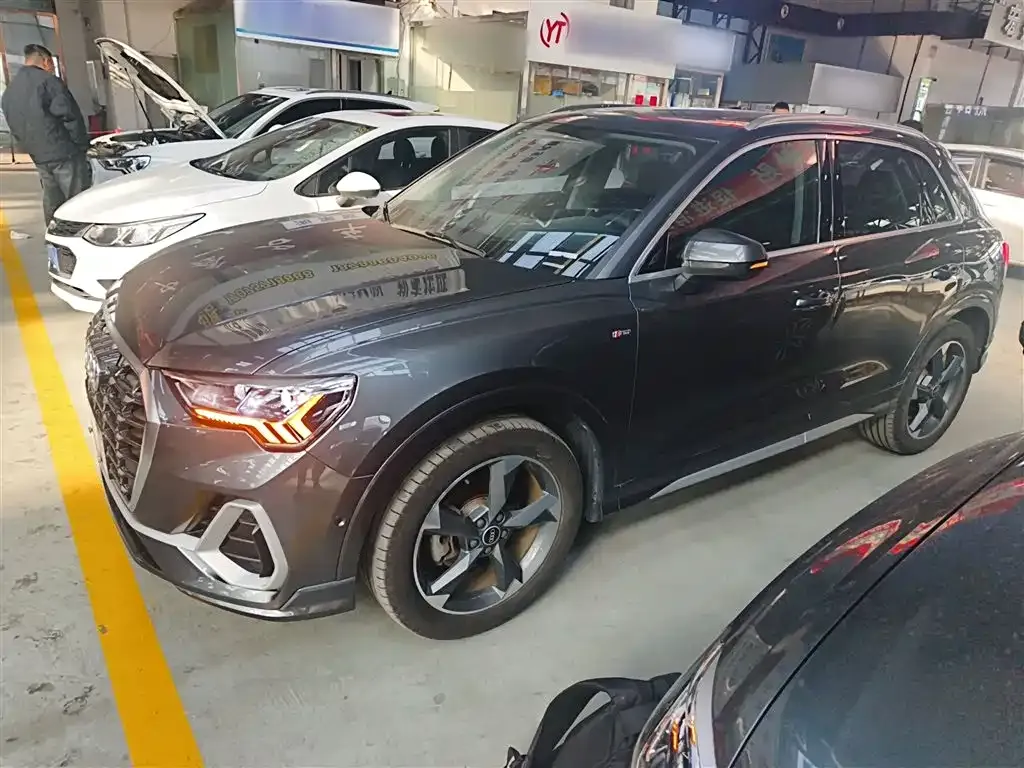 Audi Q3 2021 из CN, фото 8