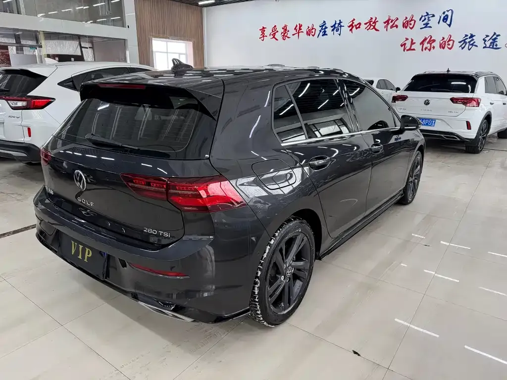 Volkswagen Golf 2022 из CN, фото 3