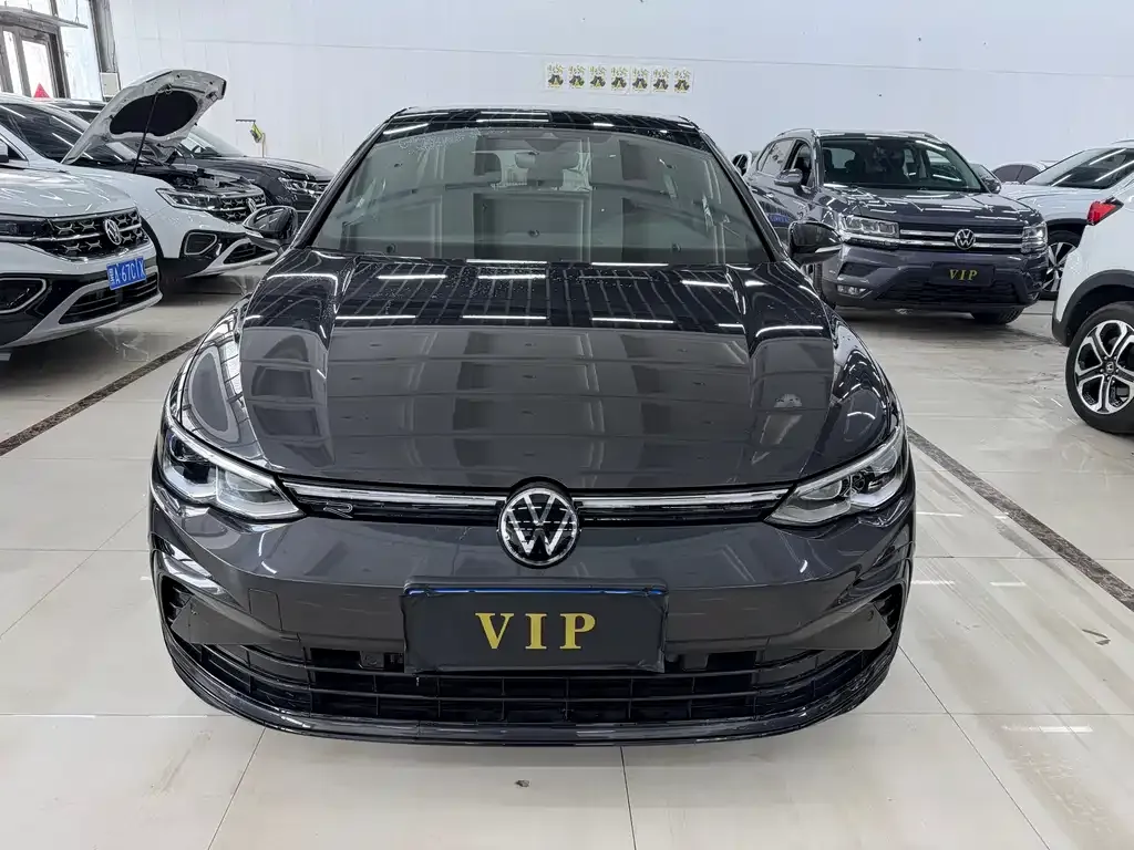 Volkswagen Golf 2022 из CN, фото 10