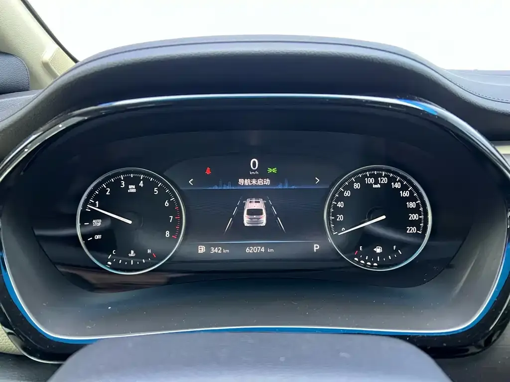 Buick GL8 2023 из CN, фото 3