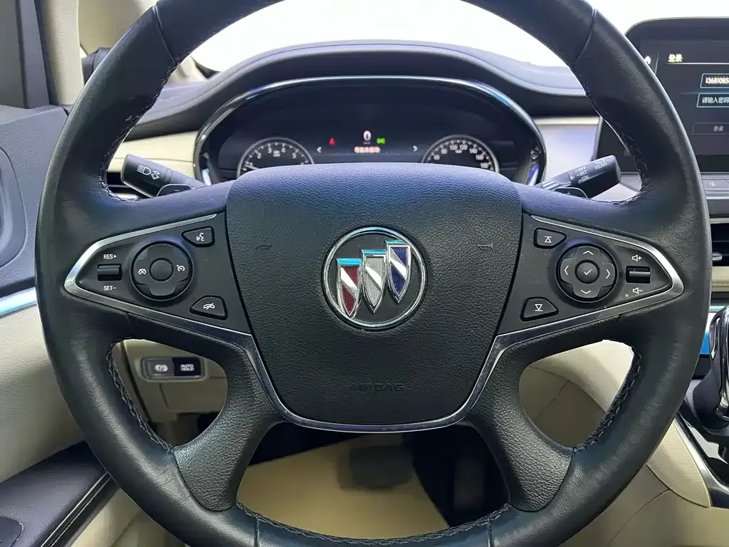 Buick GL8 2023 из CN, фото 7