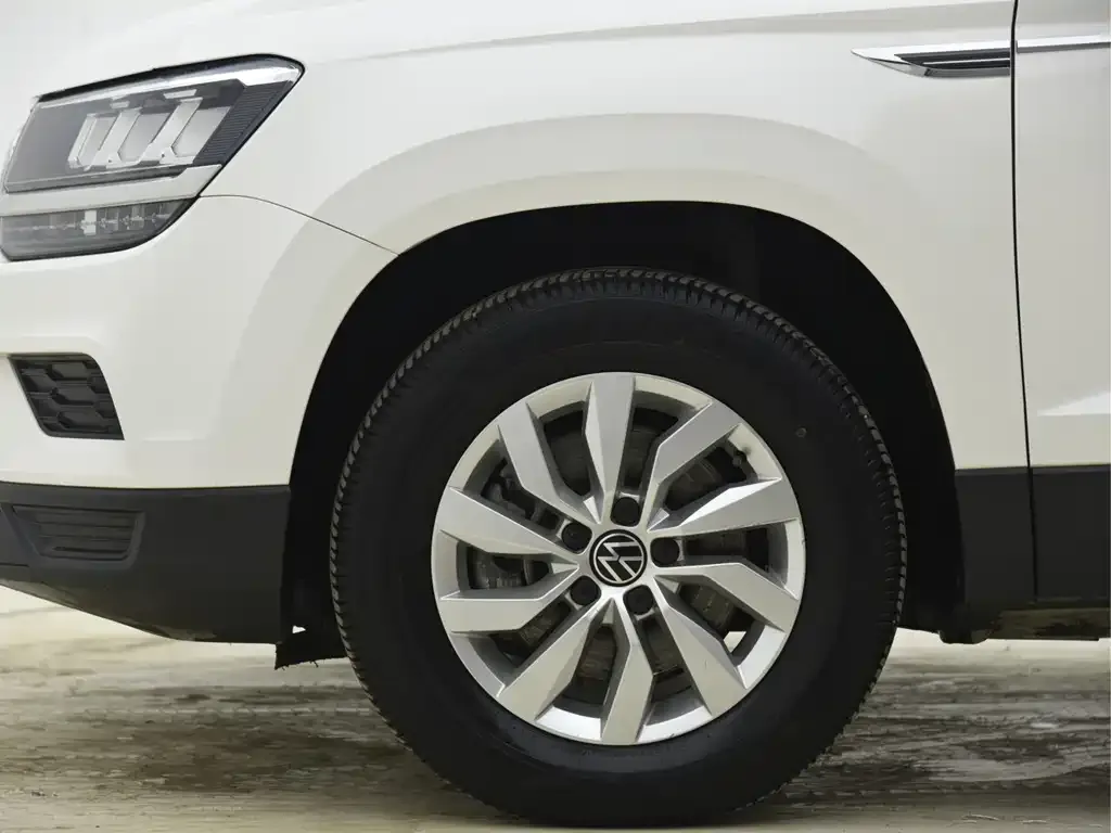 Volkswagen Tharu 2021 из CN, фото 7