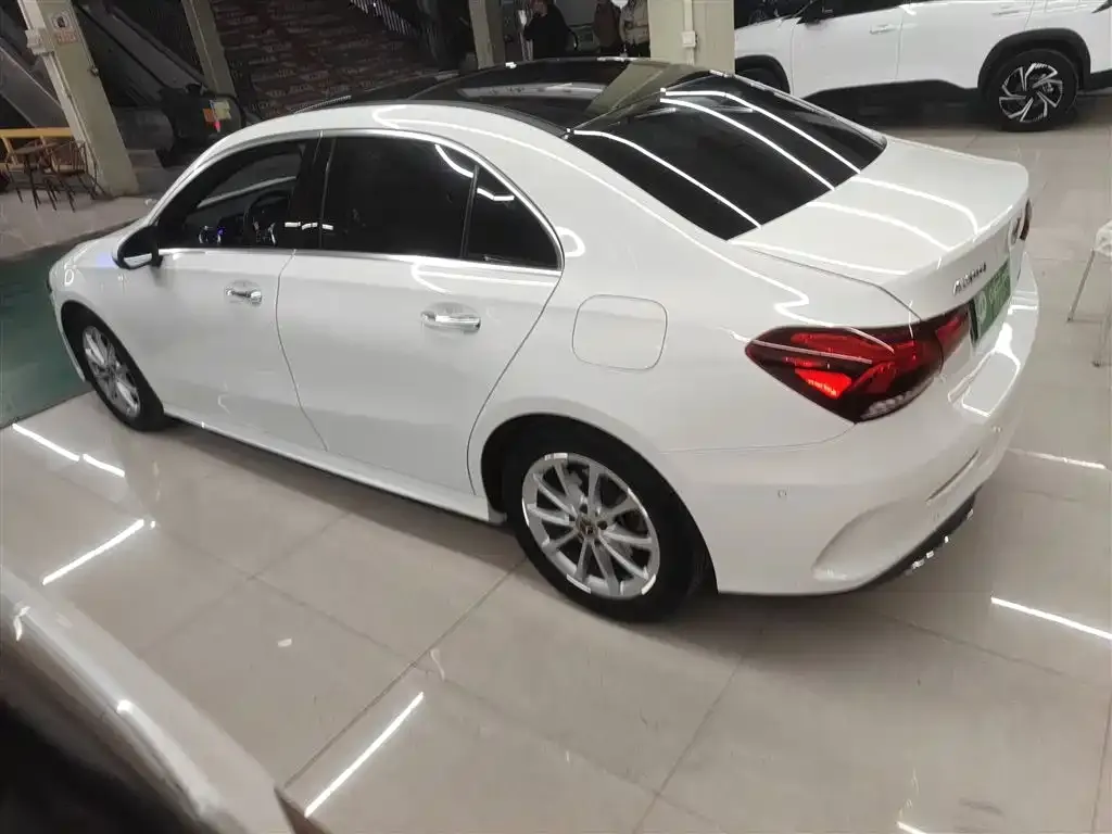 Mercedes-Benz A-Class 2021 из CN, фото 2