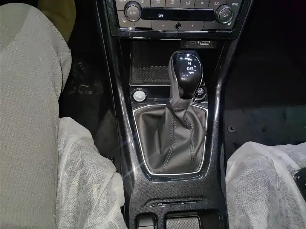 Volkswagen Tharu 2025 из CN, фото 9