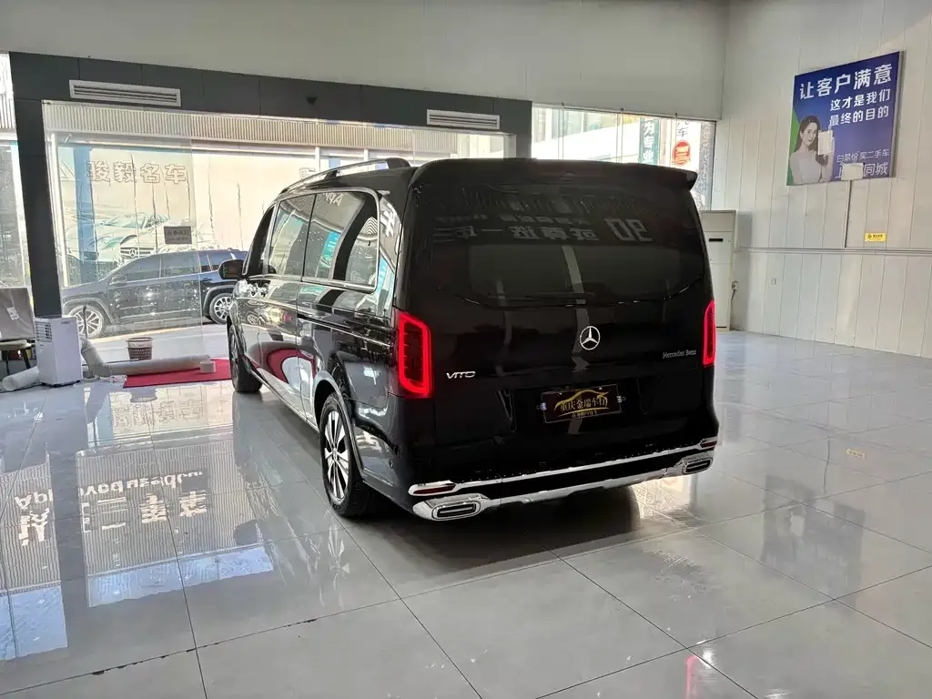 Mercedes-Benz Vito — фото 10
