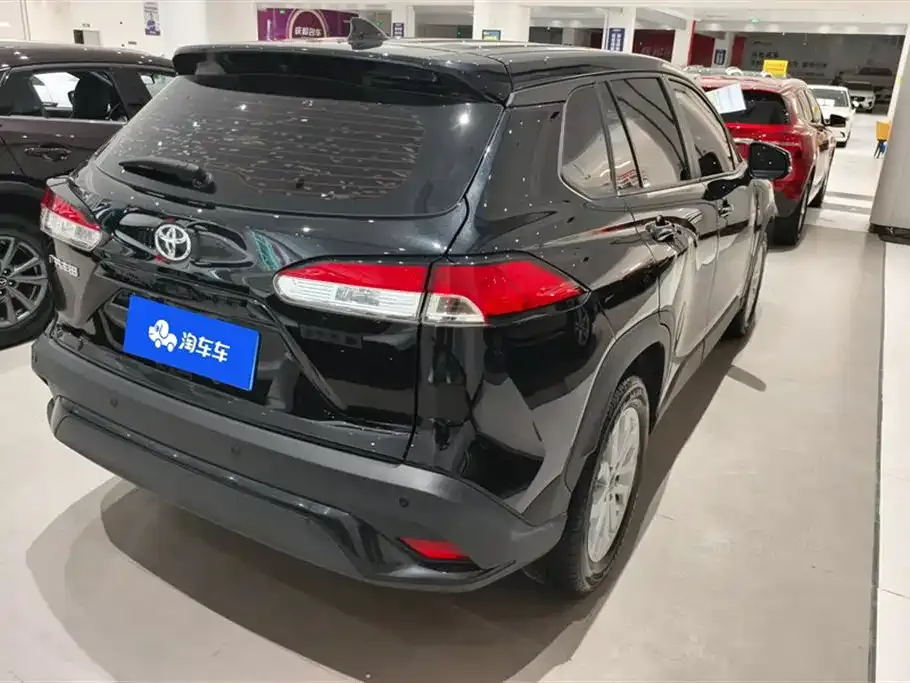 Toyota Frontlander 2022 из CN, фото 10