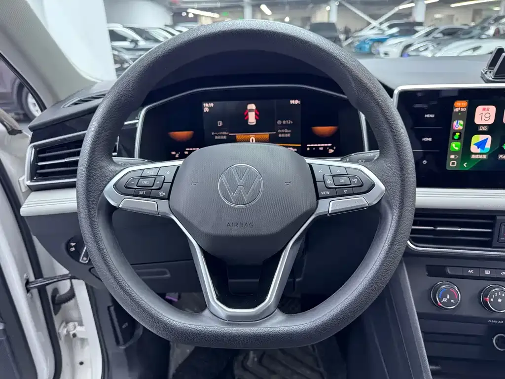 Volkswagen Tiguan L 2022 из CN, фото 7