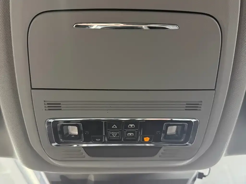 Ford Edge 2023 из CN, фото 2
