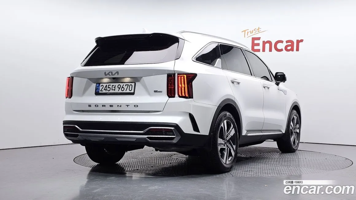 Kia Sorento — фото 3