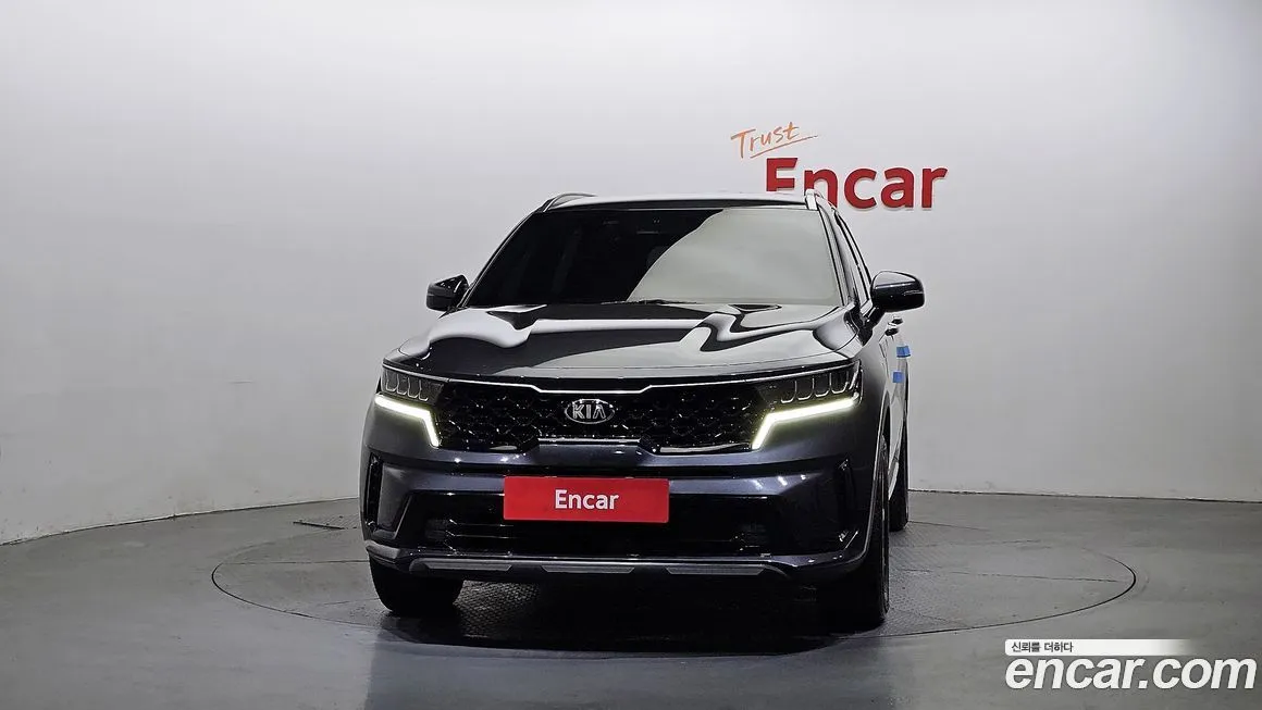 Kia Sorento — фото 4