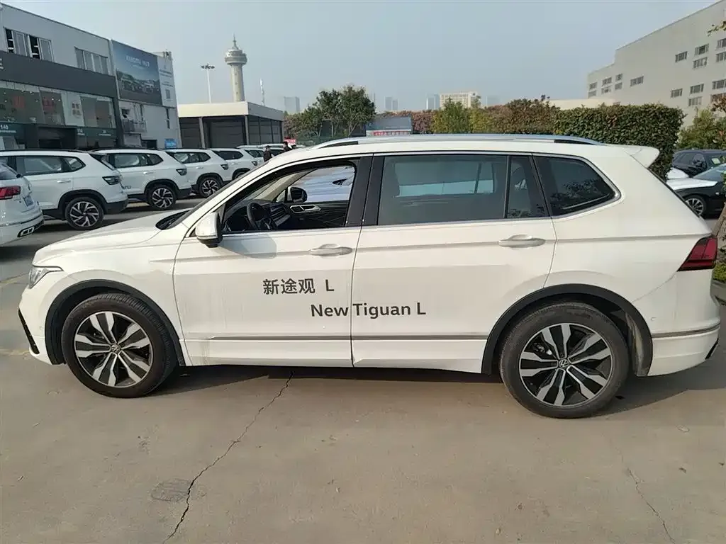 [object Object] Tiguan L 2024 из CN, фото 5