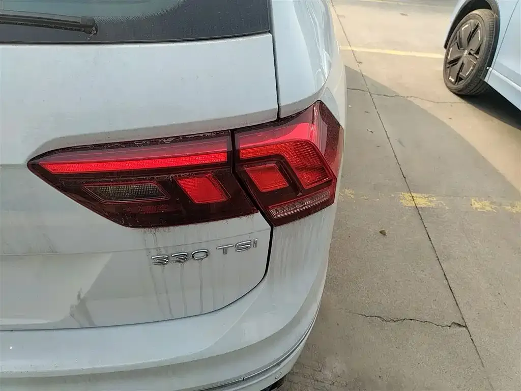 [object Object] Tiguan L 2024 из CN, фото 8