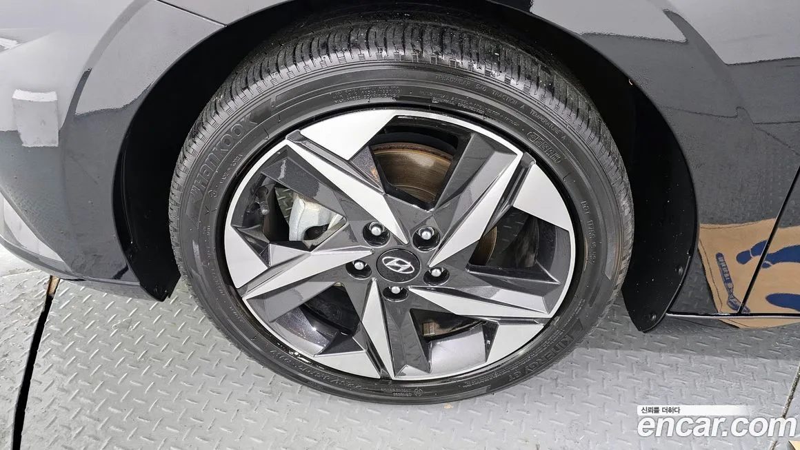 Hyundai AVANTE — фото 6