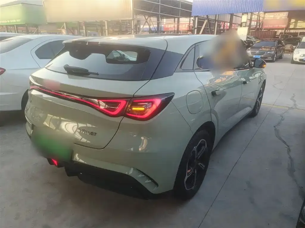 BYD Seal 06GT 2024 из CN, фото 8