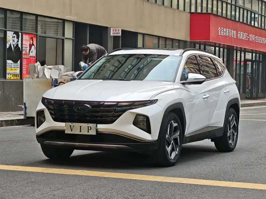 Hyundai Tucson 2023 из CN, фото 1