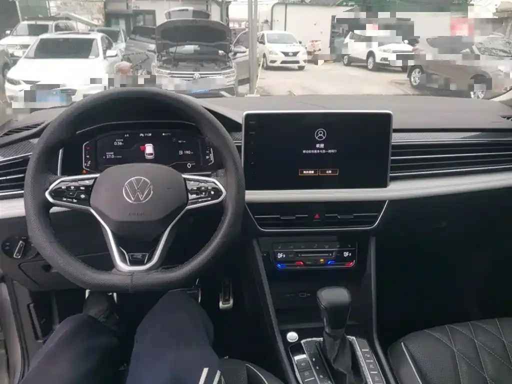 Volkswagen Tiguan L 2022 из CN, фото 10