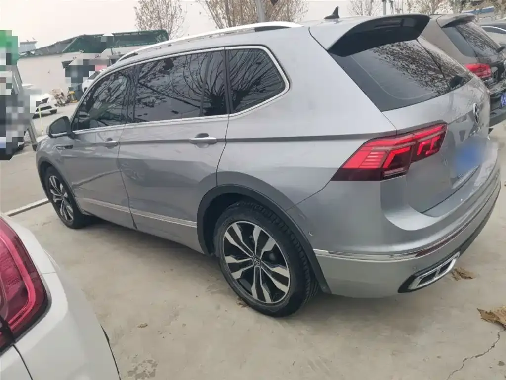 Volkswagen Tiguan L 2022 из CN, фото 5