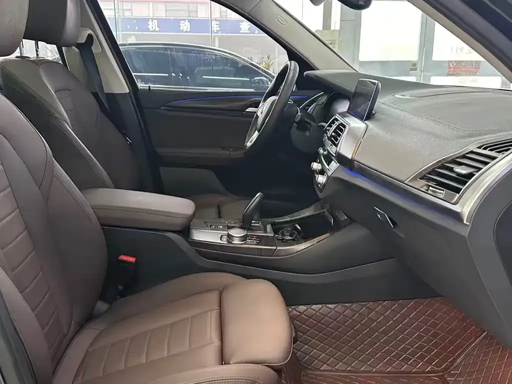 BMW X3 2021 из CN, фото 8