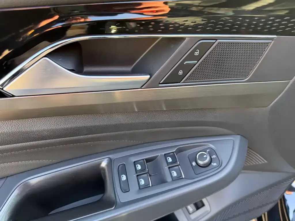 Volkswagen Passat 2021 из CN, фото 9