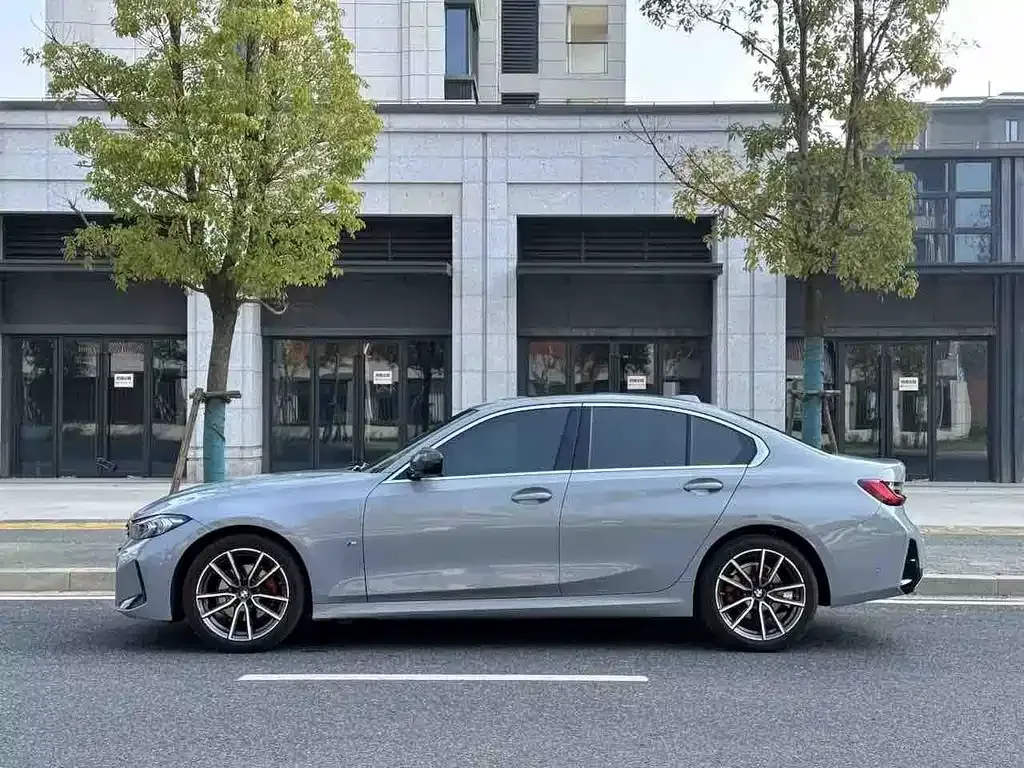 BMW 3 Series 2025 из CN, фото 7