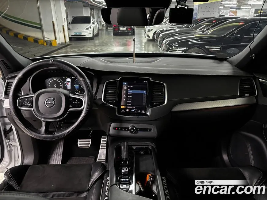 Volvo XC90 2021 из KR, фото 2