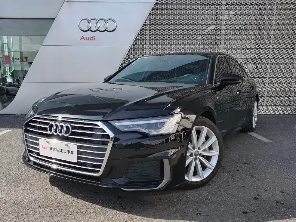 Audi A6L 2021 из CN, фото 1