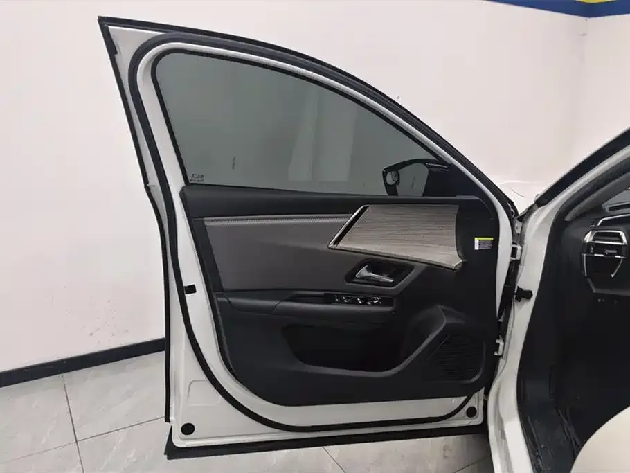Citroen C5 X 2023 из CN, фото 8
