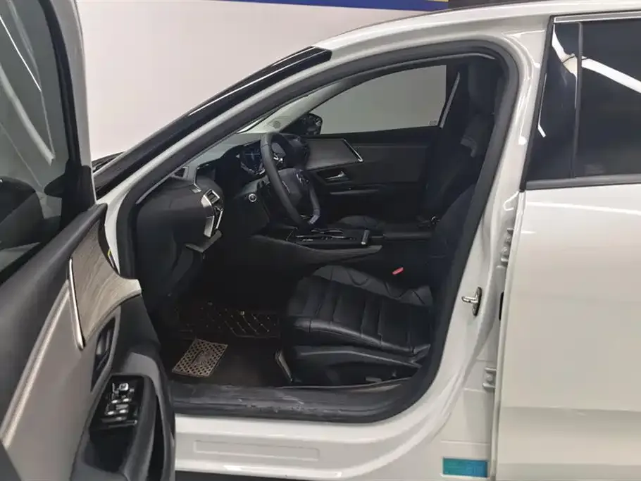 Citroen C5 X 2023 из CN, фото 9