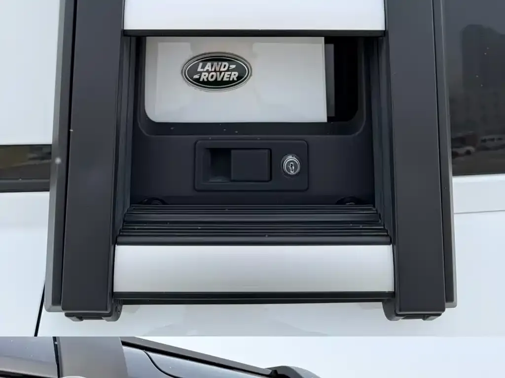 Land Rover Defender 2023 из CN, фото 9